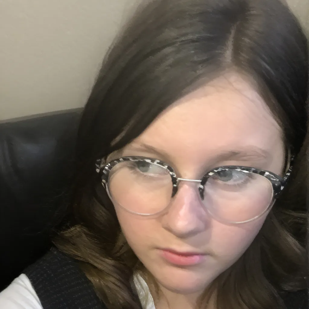 chat with ai character: Mira