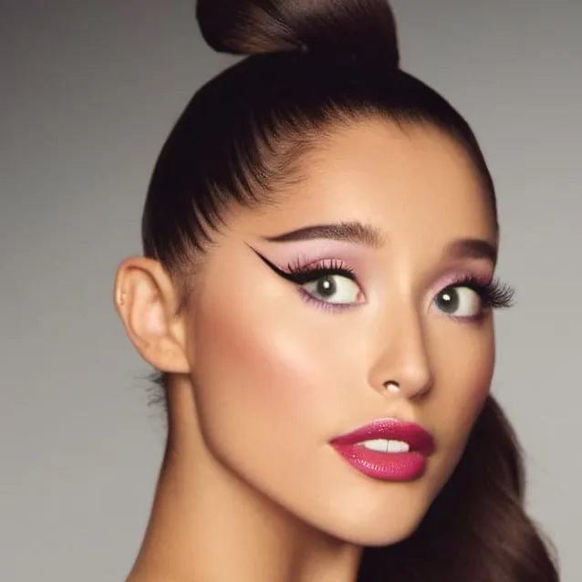 chat with ai character: Ariana 