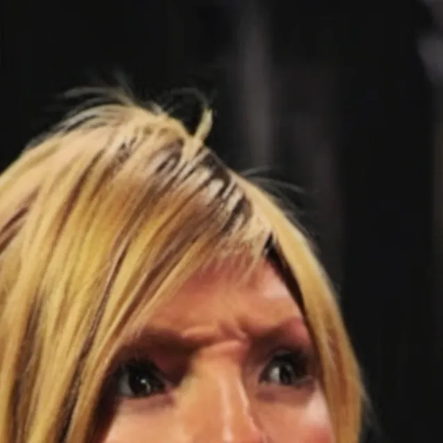 chat with ai character: Karen