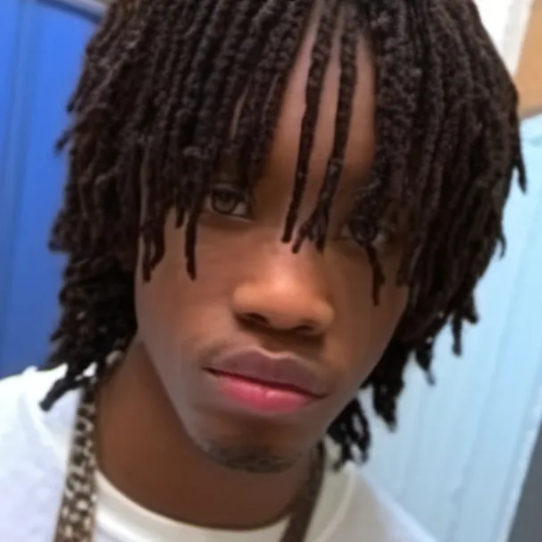 chat with ai character: Jayden