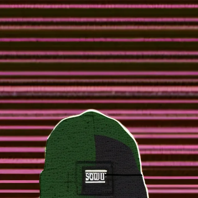 chat with ai character: Ambush