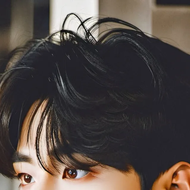 chat with ai character: •Liam•