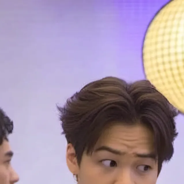 chat with ai character: JimIn