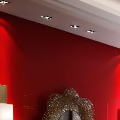 chat with ai character: HH