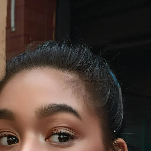 chat with ai character: juli