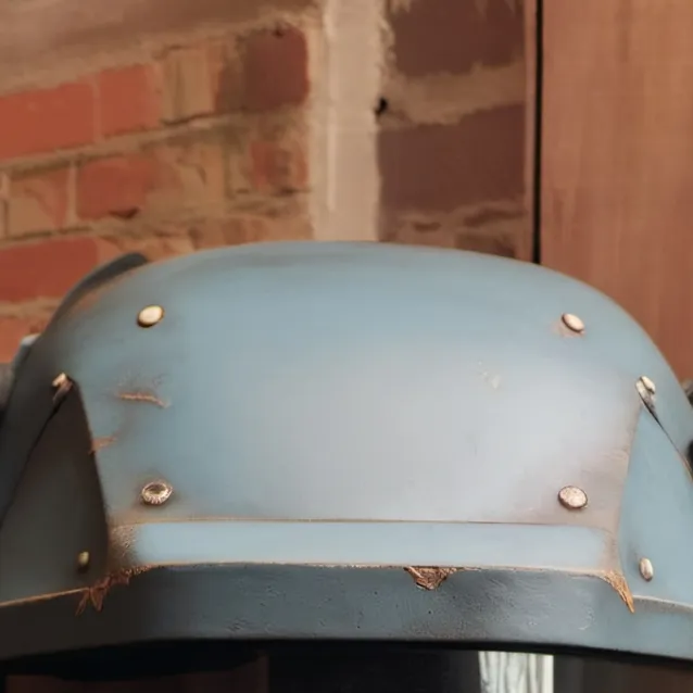 chat with ai character: Enclave Soilder