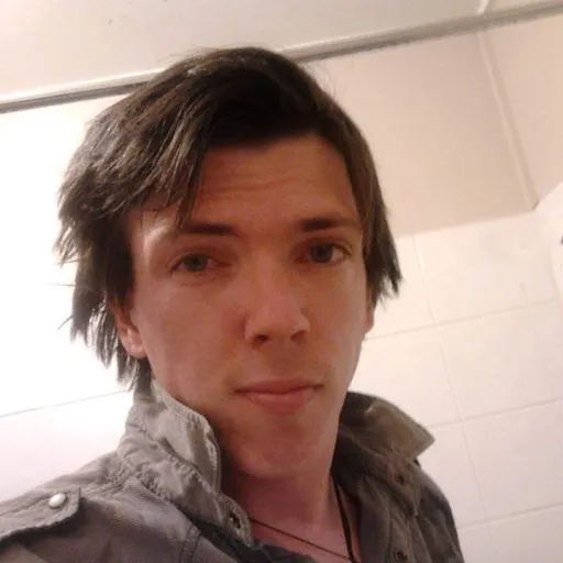 creator Ritchiee's avatar