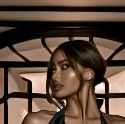 chat with ai character: Jasmine