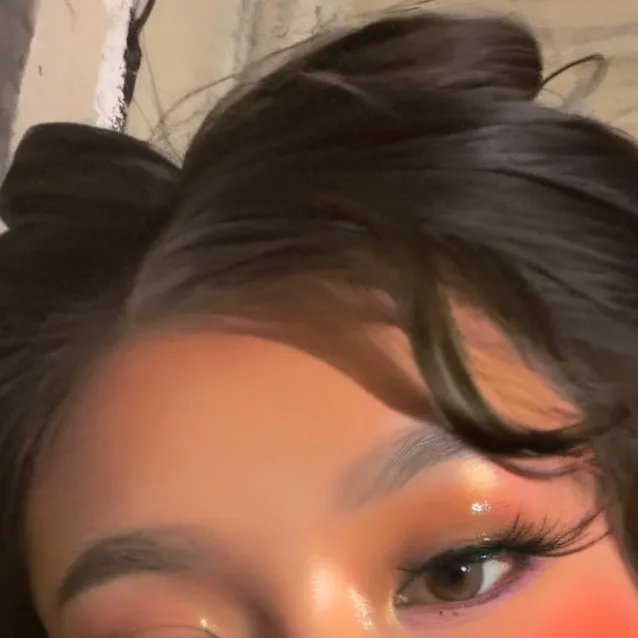 chat with ai character: ~𝙷𝚊𝚗𝚗𝚊𝚑~