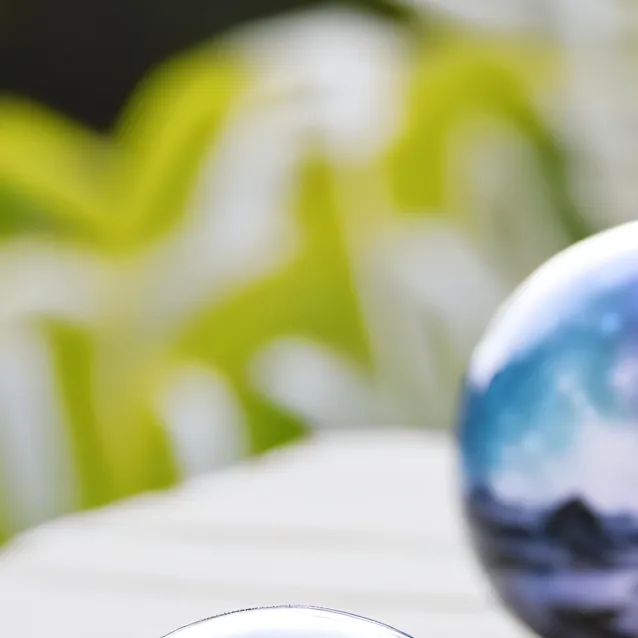 chat with ai character: Rate hh charaters