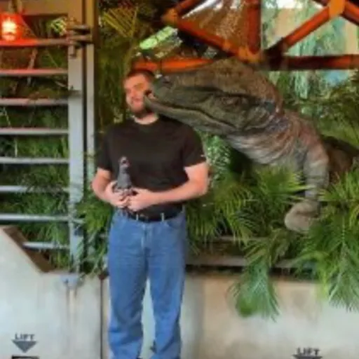 creator Blaze Raptor's avatar