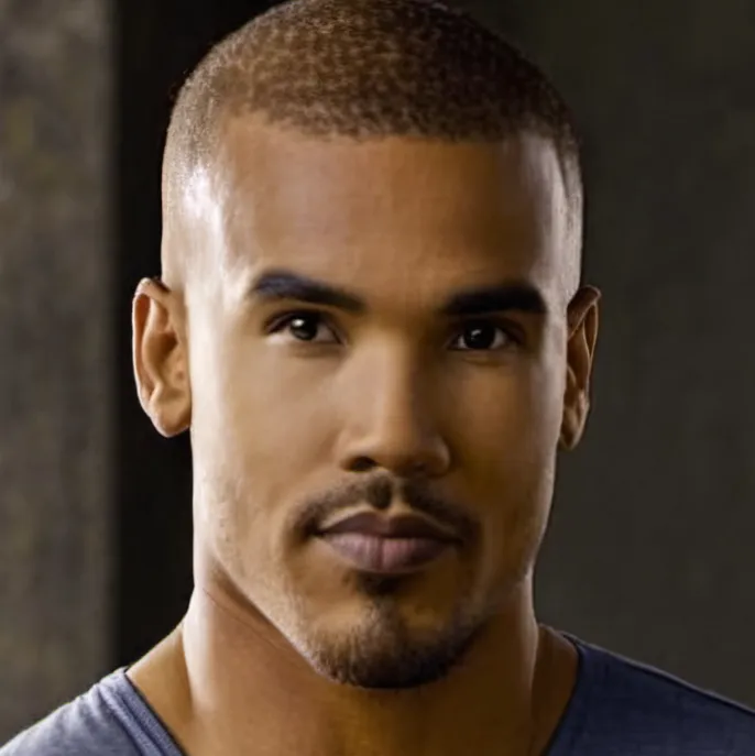 chat with ai character: Ben