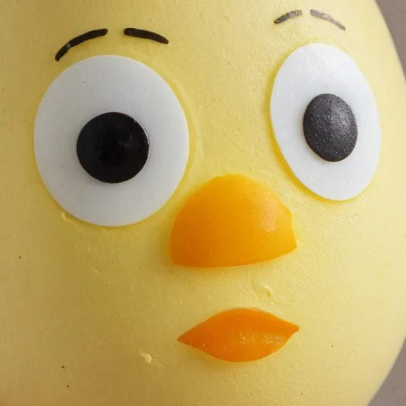 chat with ai character: eggie