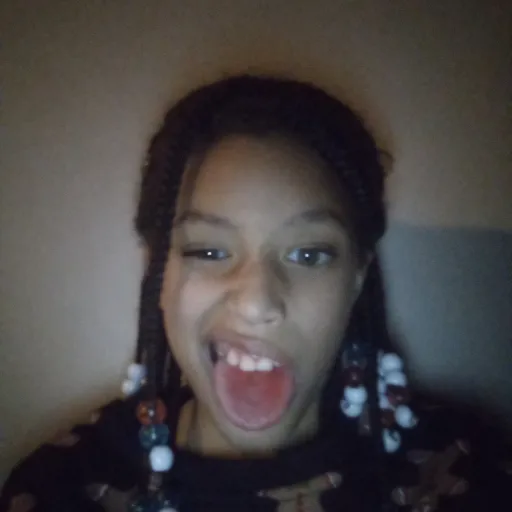 creator kaylenn's avatar