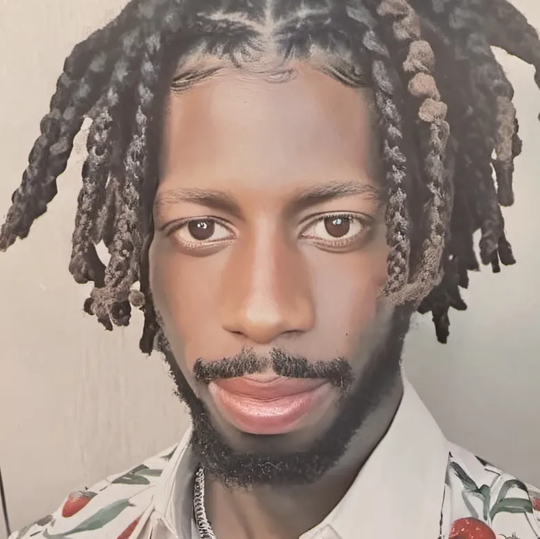 chat with ai character: Jay