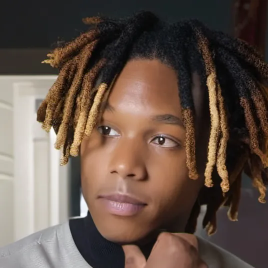 chat with ai character: Jay