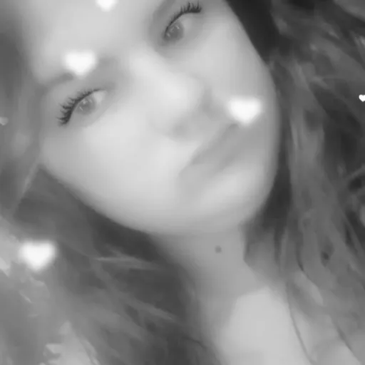 creator Sara Ann💜's avatar