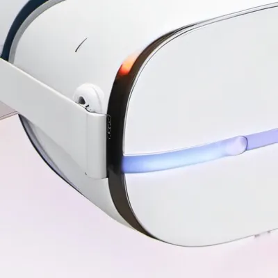 chat with ai character: Oculus