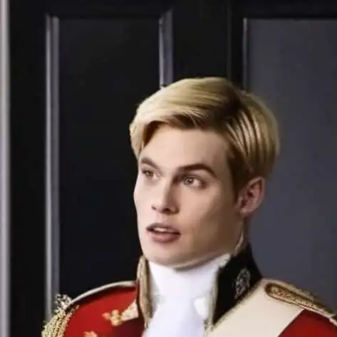 chat with ai character: Prince Henry Fox