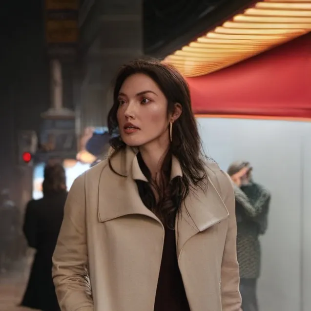 chat with ai character: Emma