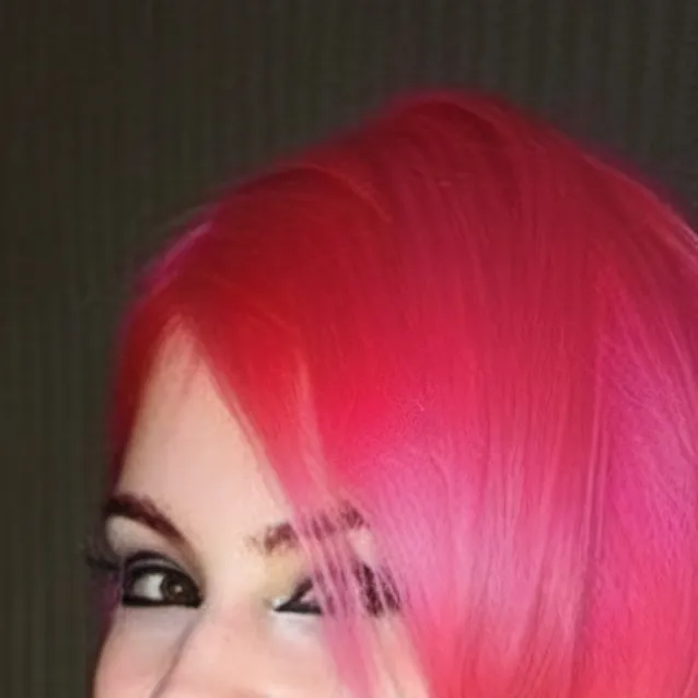 chat with ai character: Emma