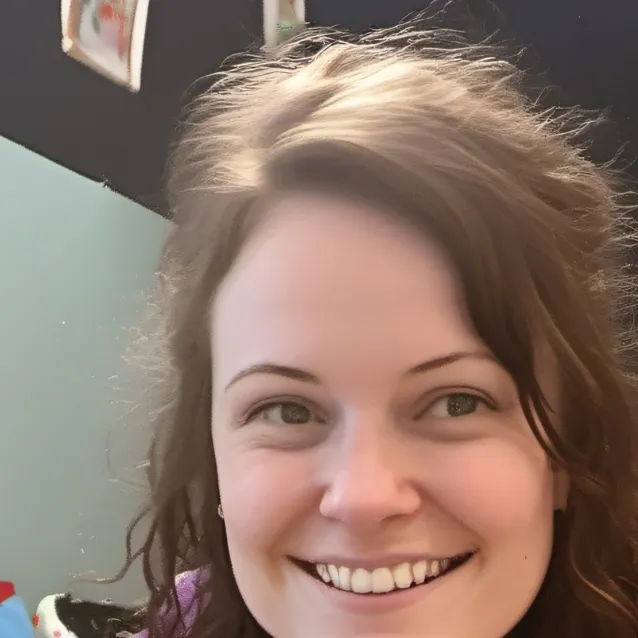 chat with ai character: Melanie