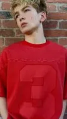 ai character: Kaido Lee Roberts background