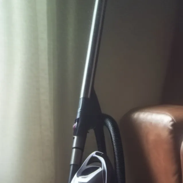 chat with ai character: vacuum ca