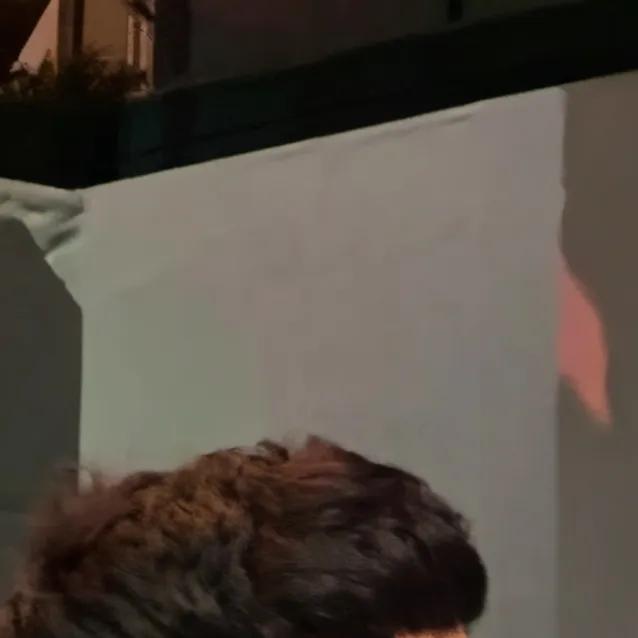 chat with ai character: Daniel