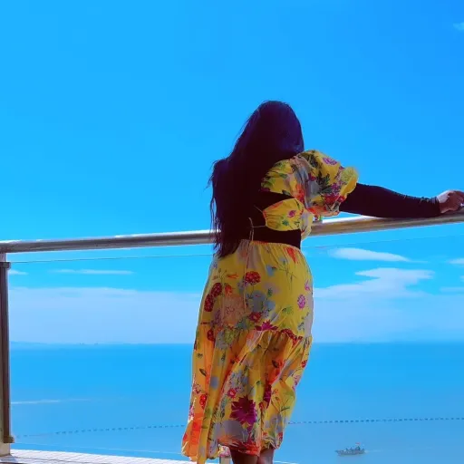 creator Roxxaan's avatar