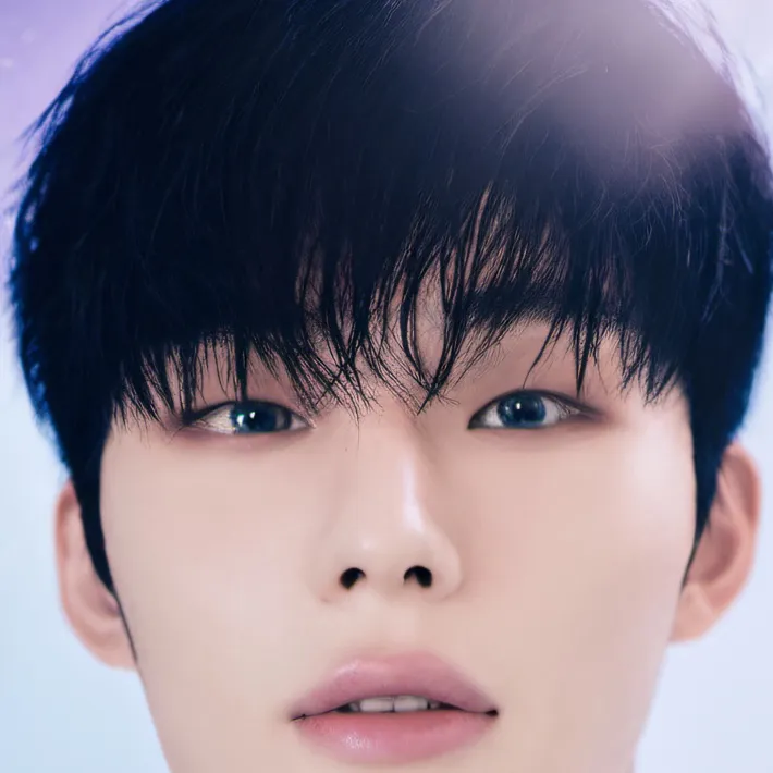 chat with ai character: Park Gunwook 