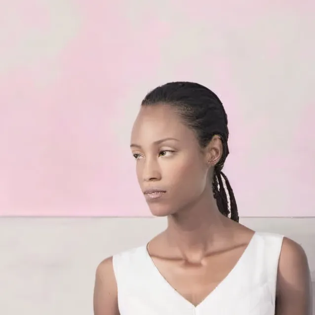 chat with ai character: mittensandcovers