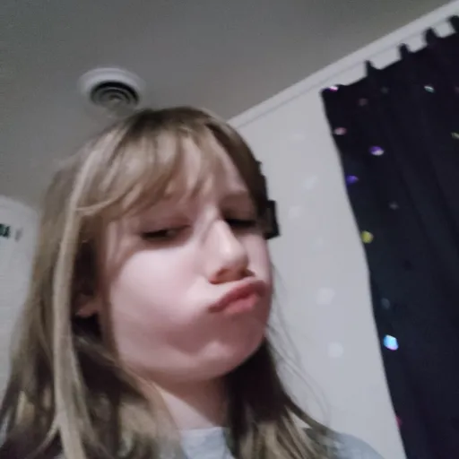 creator PEACOCK_FOX22's avatar