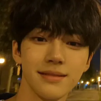 chat with ai character: Kai