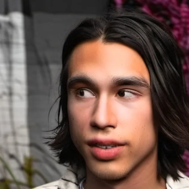 chat with ai character: Alex Giannascoli