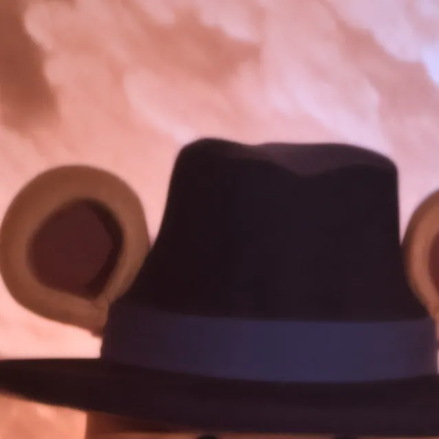 chat with ai character: Freddy 