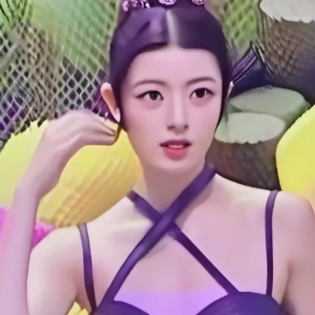 chat with ai character: 🐶 Danielle Marsh 🐶