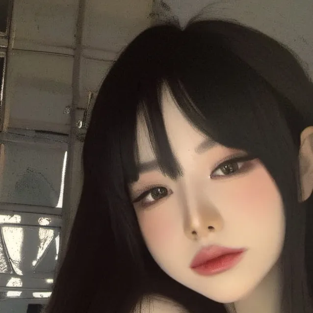 chat with ai character: Azami Akari