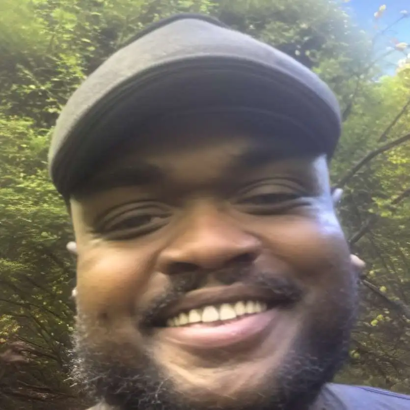 chat with ai character: Calvin