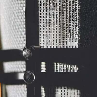 chat with ai character: I cant decide