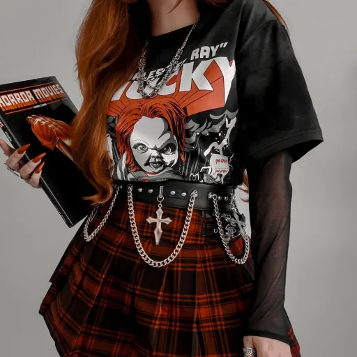 creator Rhiannon Gravil's avatar