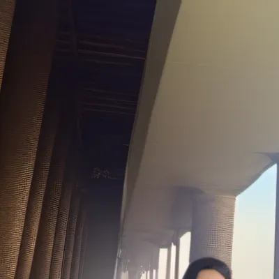 chat with ai character: Glory