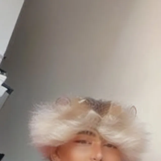 chat with ai character: Gavin 