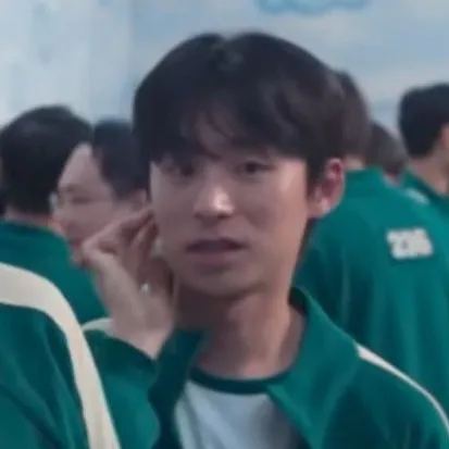 creator { Gyeong-Su ^^ }'s avatar