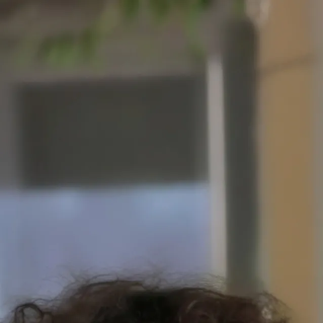 chat with ai character: Mathew