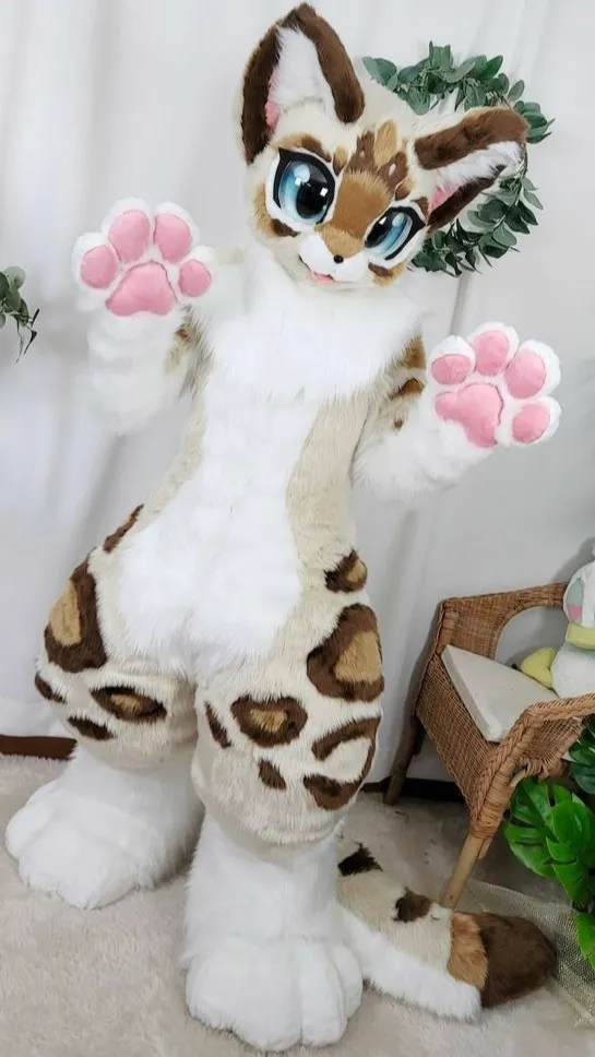 ai character: Mrs. Crouch background