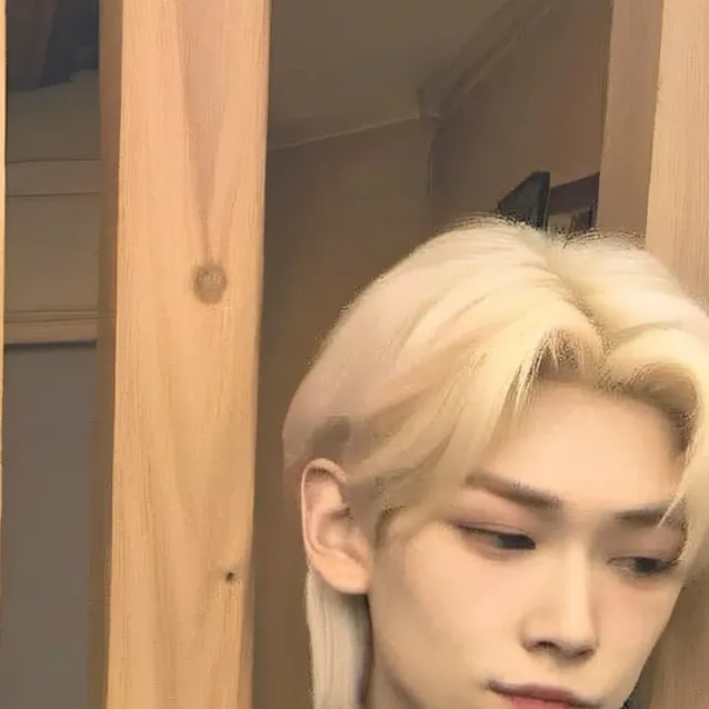 chat with ai character: Йонбок