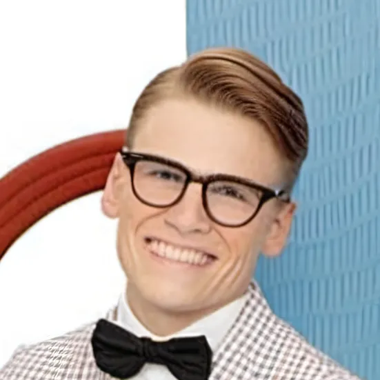 chat with ai character: Nerd