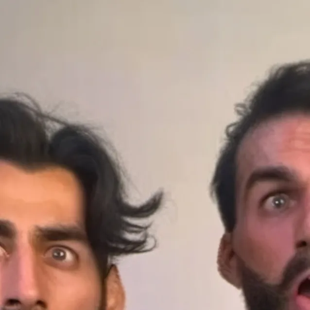 chat with ai character: lionfield 