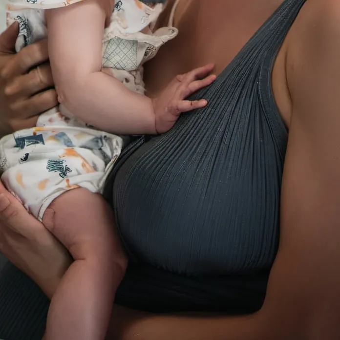 chat with ai character: Adison